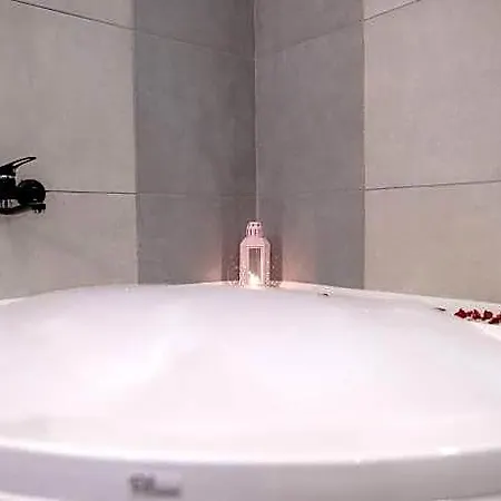 Zara Hotel